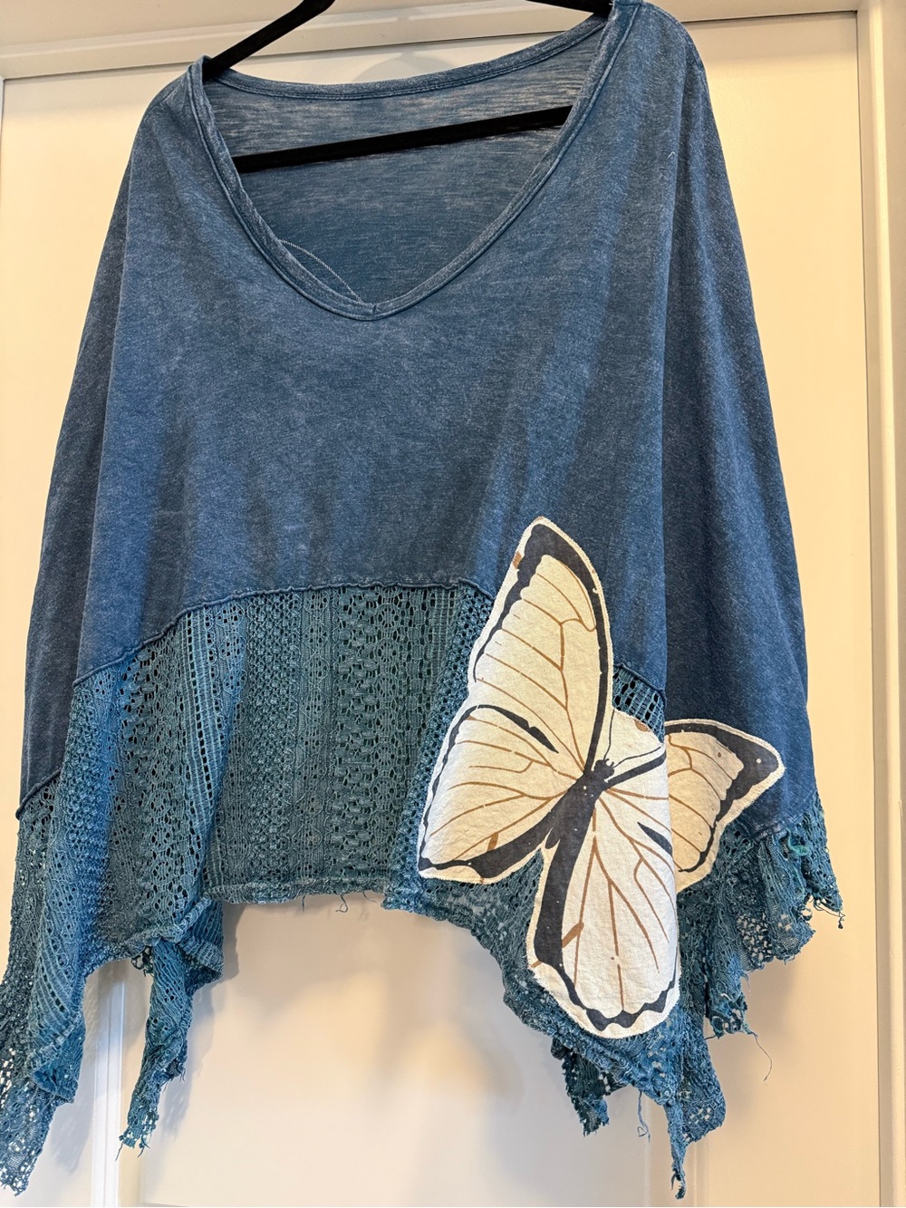 Mountain Girl Clothing- Blue Women's Butterfly Knit Lace Hem Top